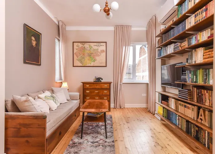 Chez Marie - Cozy One-Bedroom With Balcony By Flat Mаnager