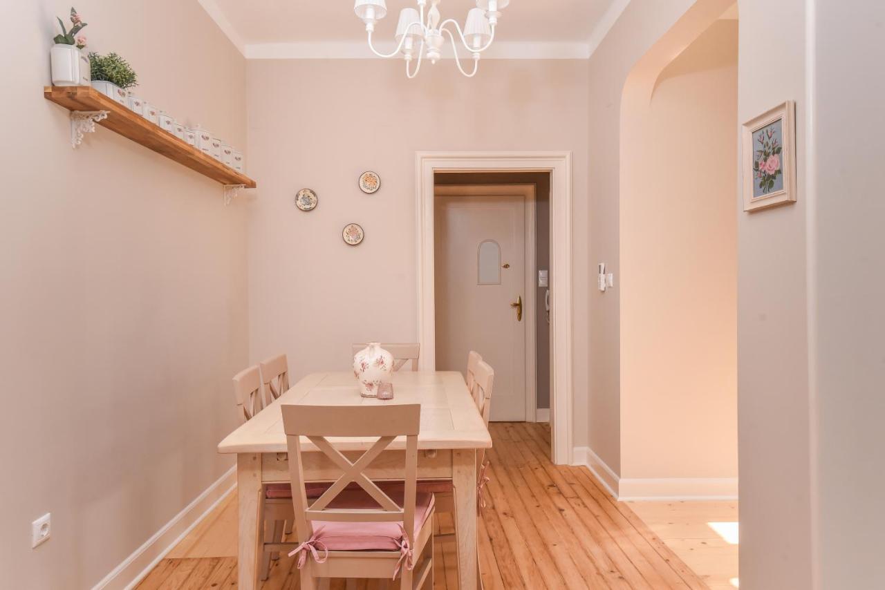 Appartamento Chez Marie - Cozy One-bedroom With Balcony By Flat Mаnager